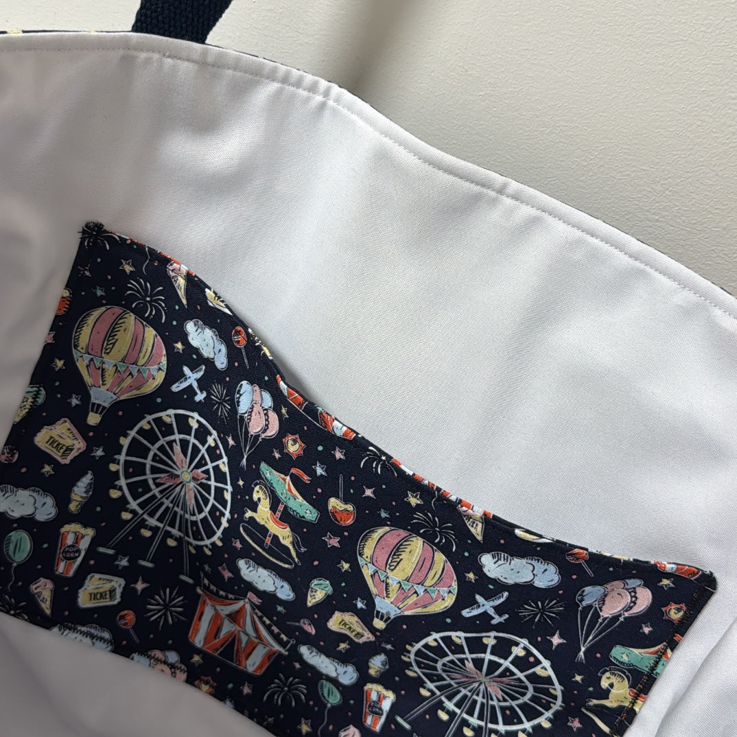 Carnival print shoulder bag
