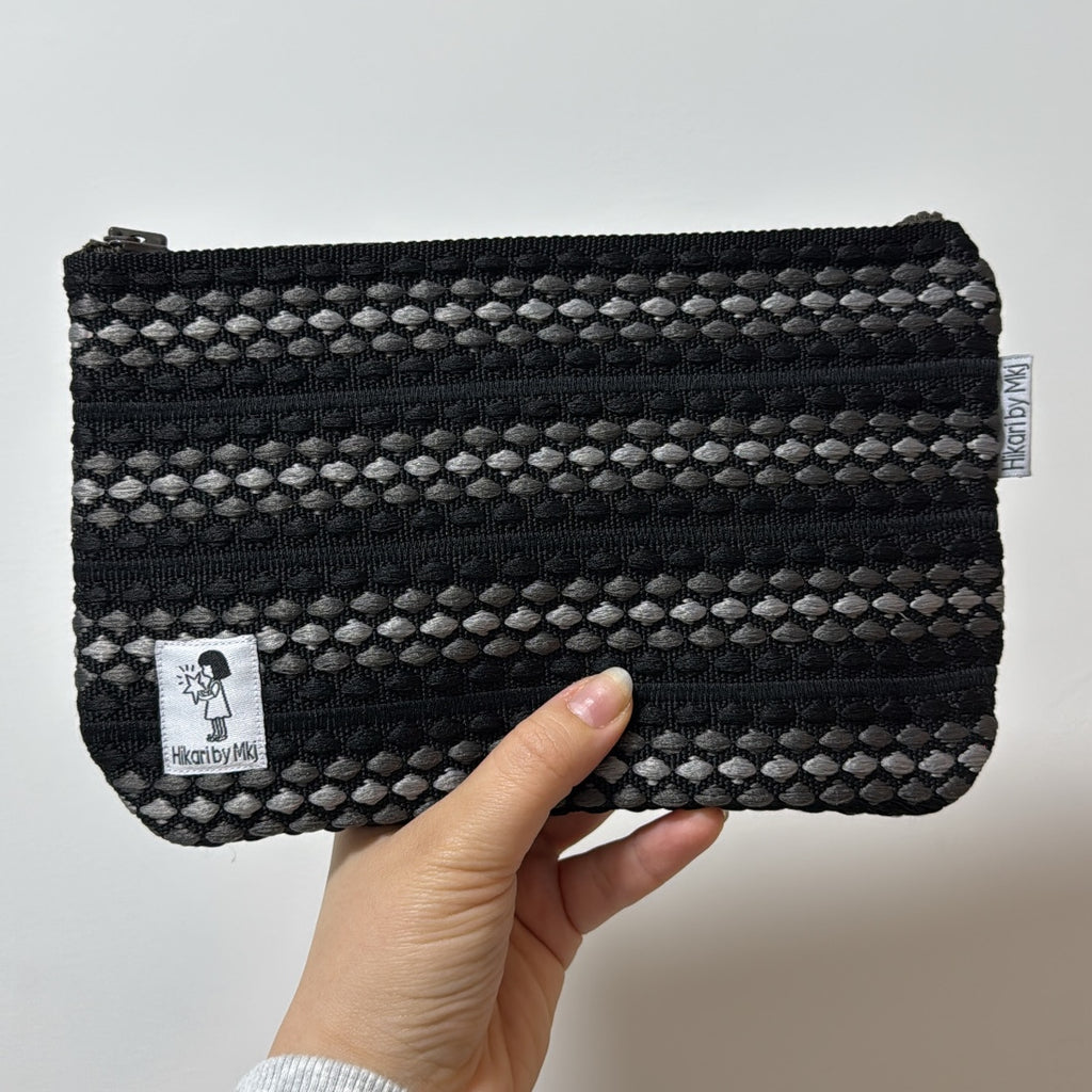 Cushion weave pouch (L) Black