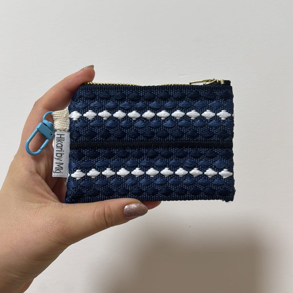 Cushion weave locket 3