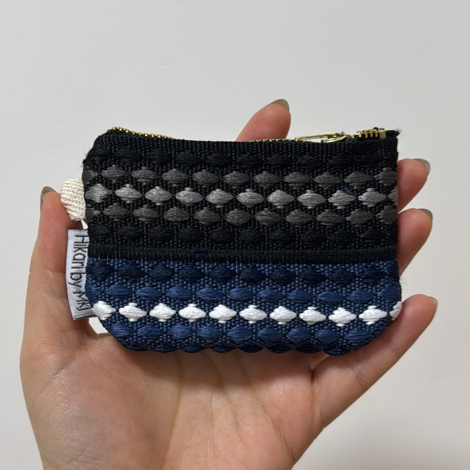 Cushion weave locket 1