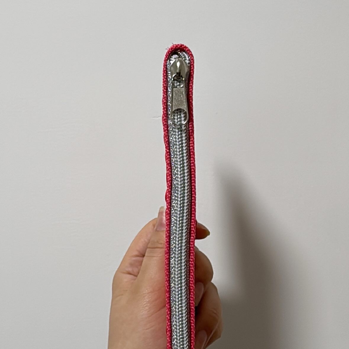 Cushion weave pen case Pink