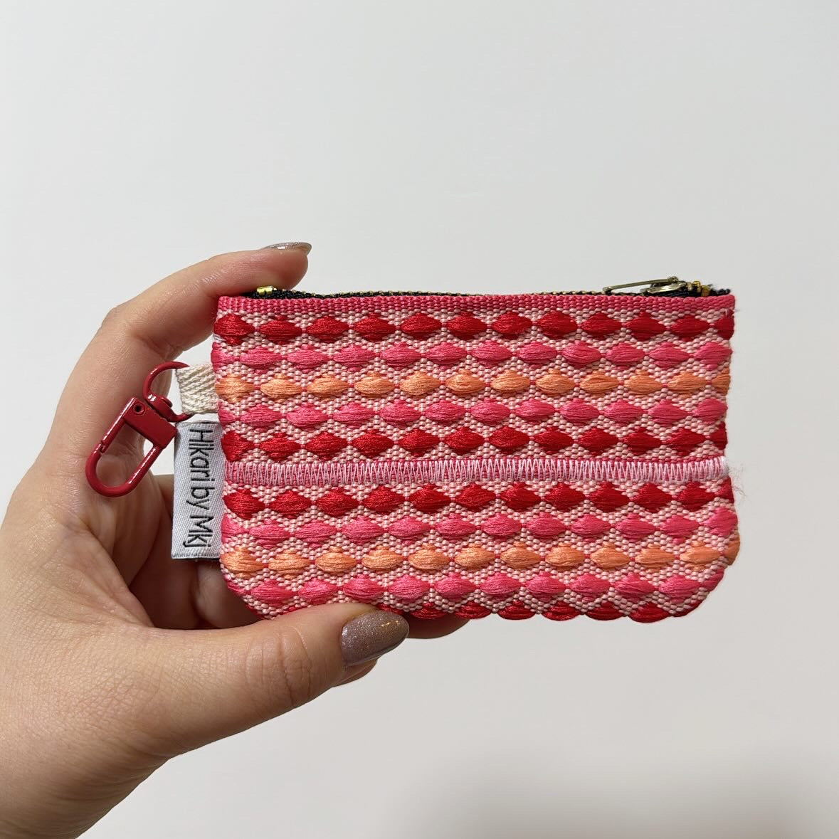 Cushion weave locket 5