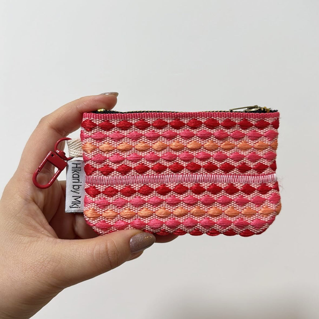 Cushion weave locket 5