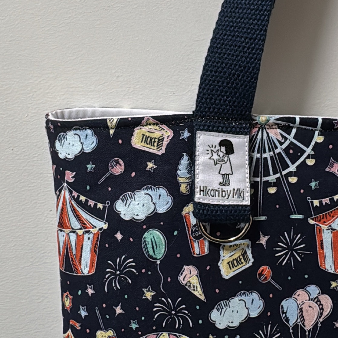 Carnival print shoulder bag