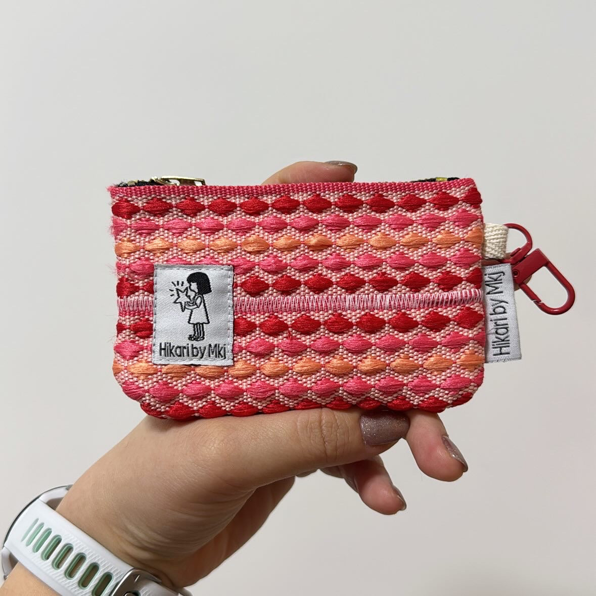 Cushion weave locket 5