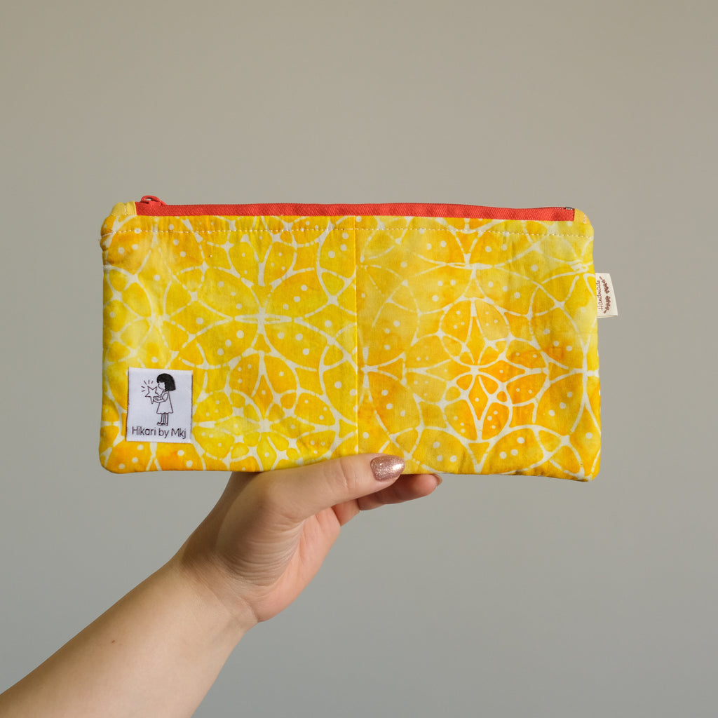 Zipper pouch 02