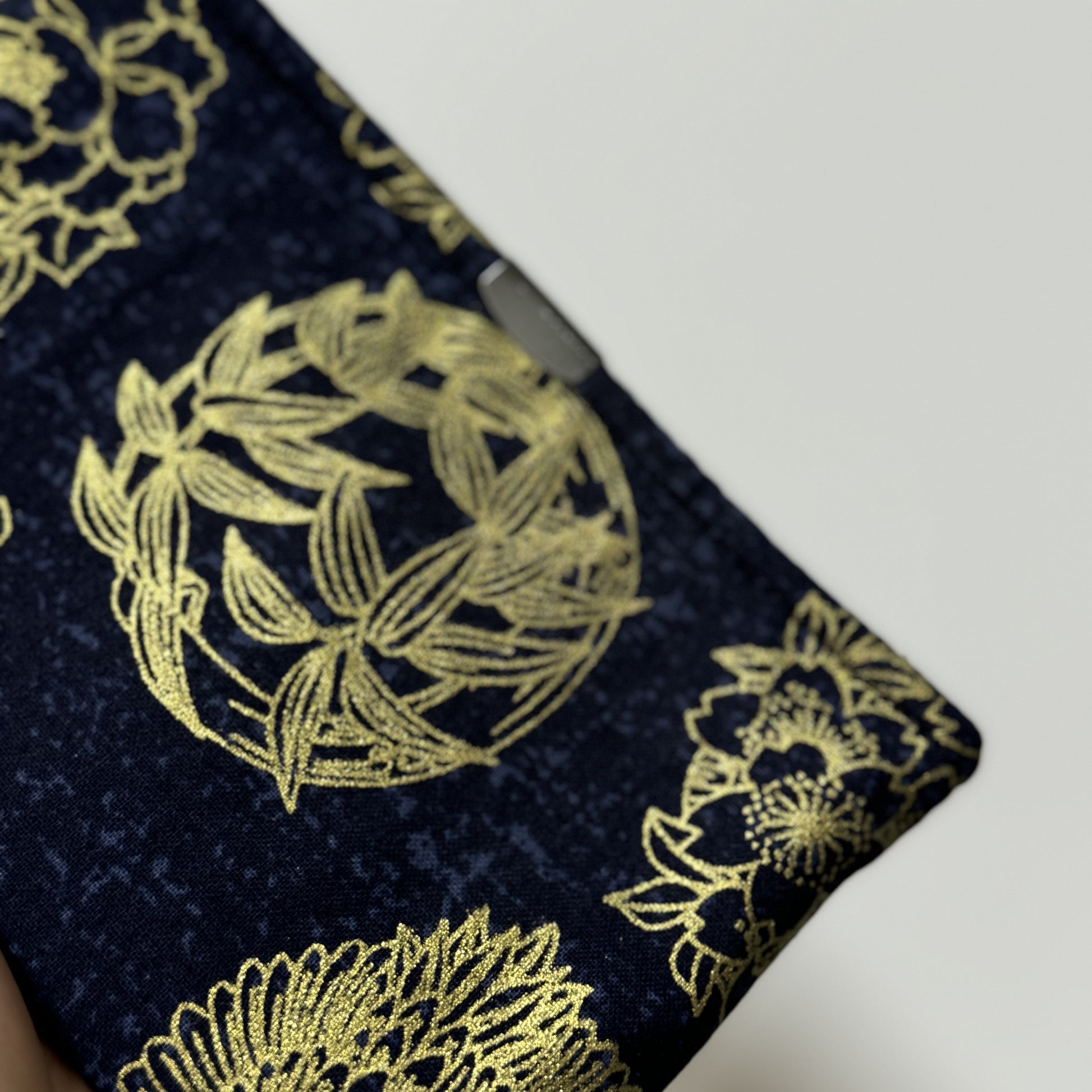 Japanese magnet pouch 07