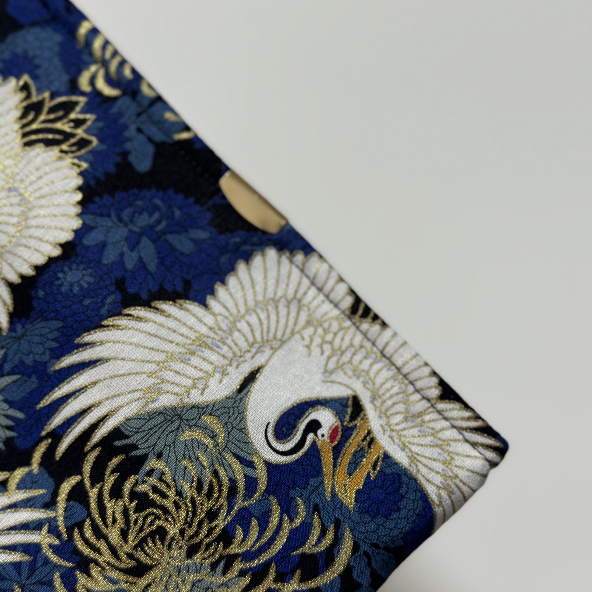 Japanese magnet pouch 04