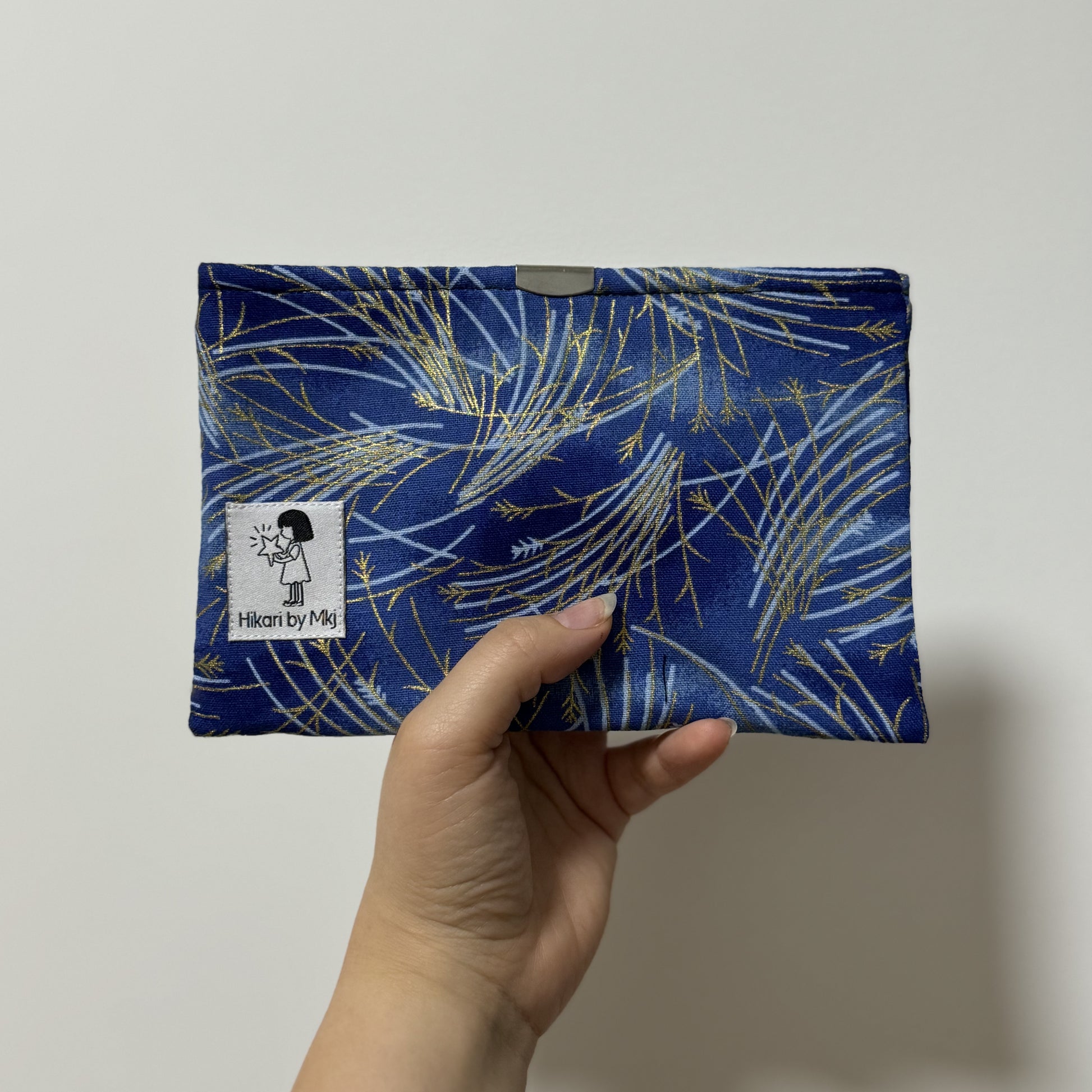 Japanese magnet pouch 01